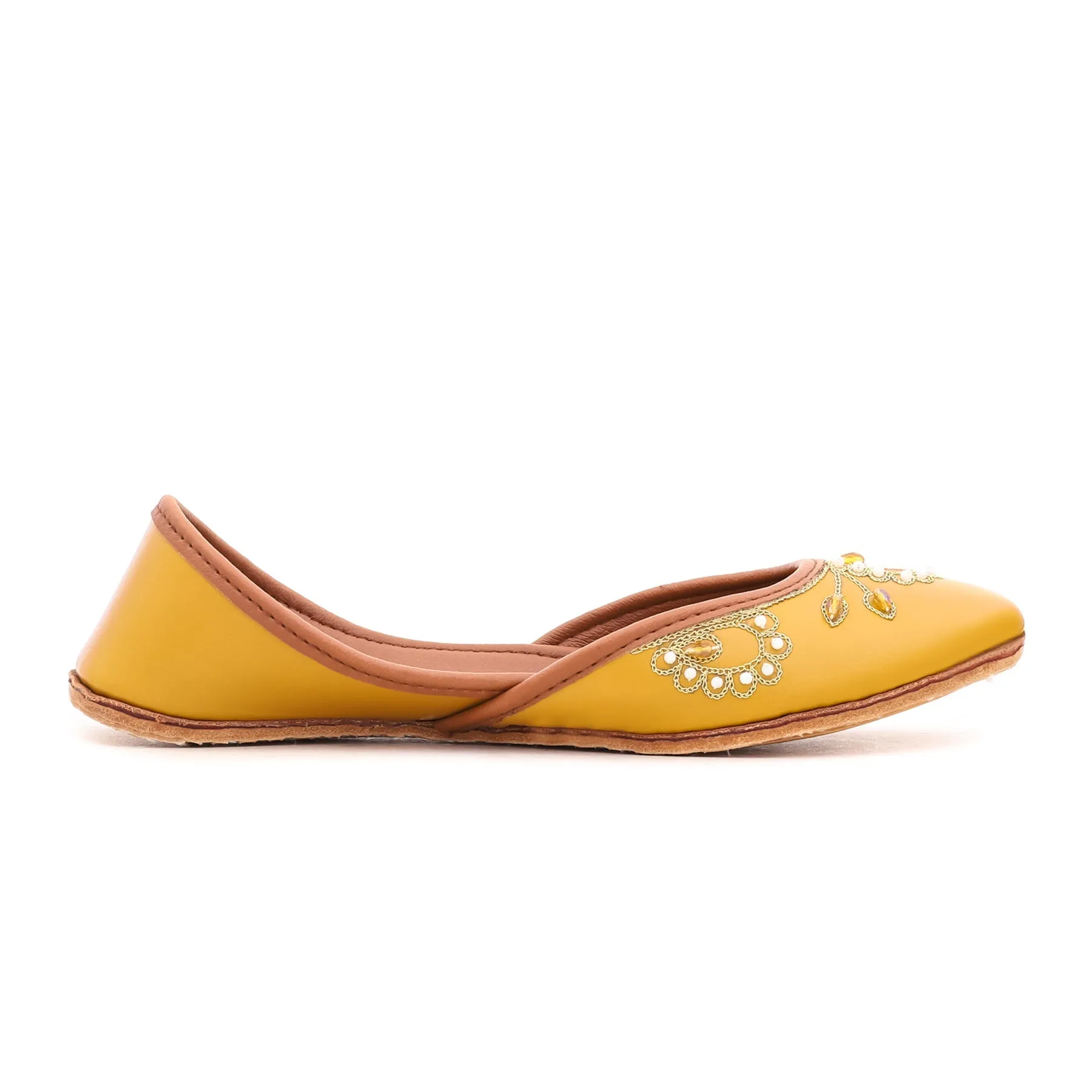 Mustard Casual Khusa EC8107