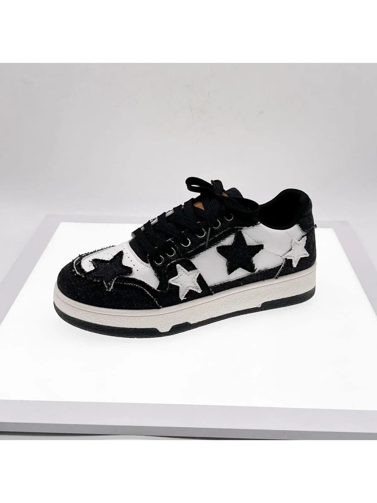 New Artistic Style Star Pattern Canvas Shoes for Women