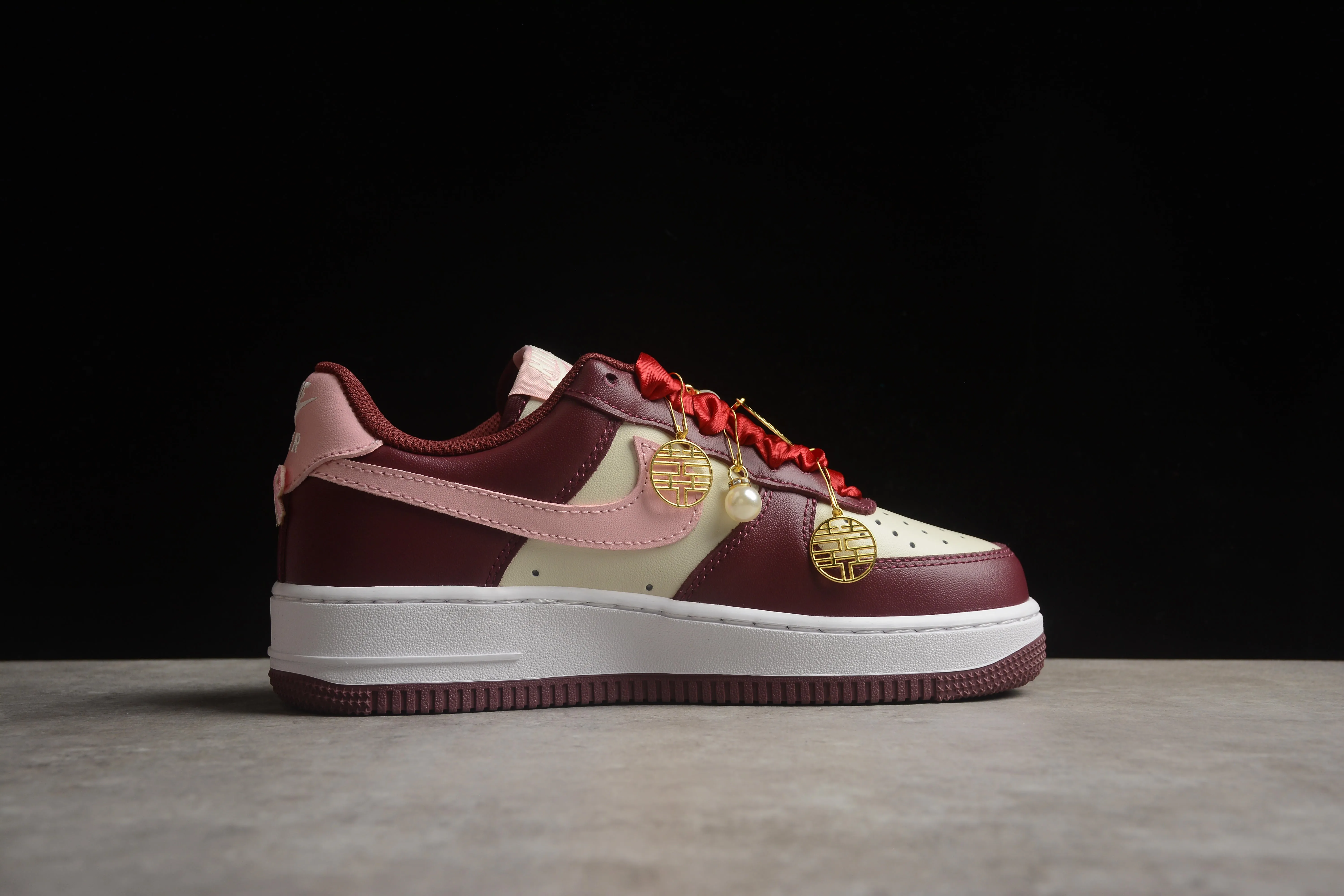 Nk Air Force 1'07 Low "Wedding