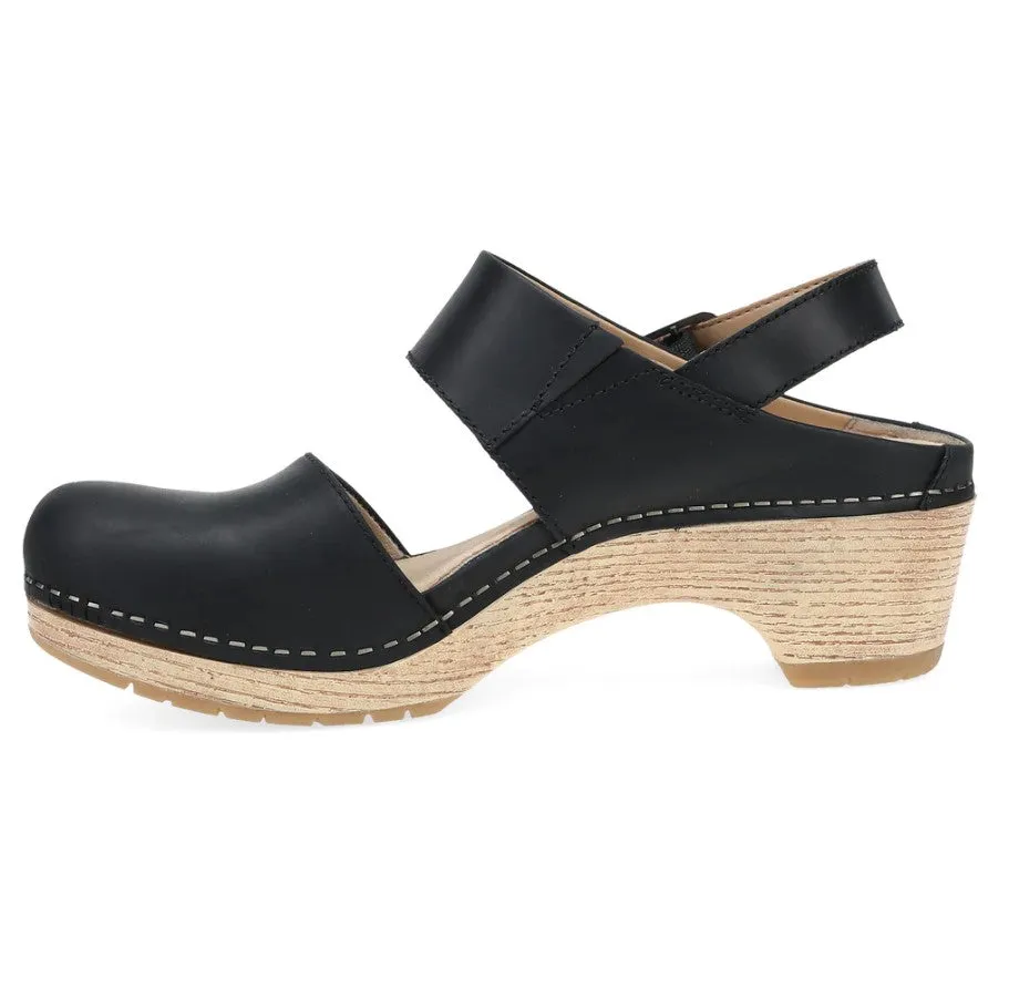 WOMEN'S DANSKO  LUCIA 2218021400  COLOR:  BLACK PULLUP OILED MARY JANE